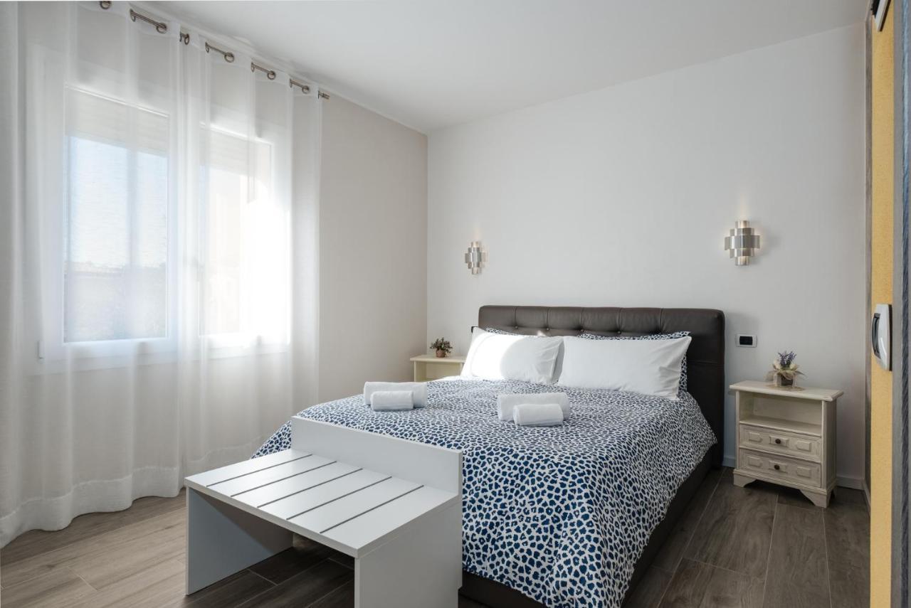 The White Building - Rooms كوسترمانو المظهر الخارجي الصورة